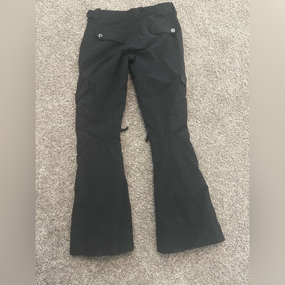 Women's North Face Snow Pants - Picture 3 of 4